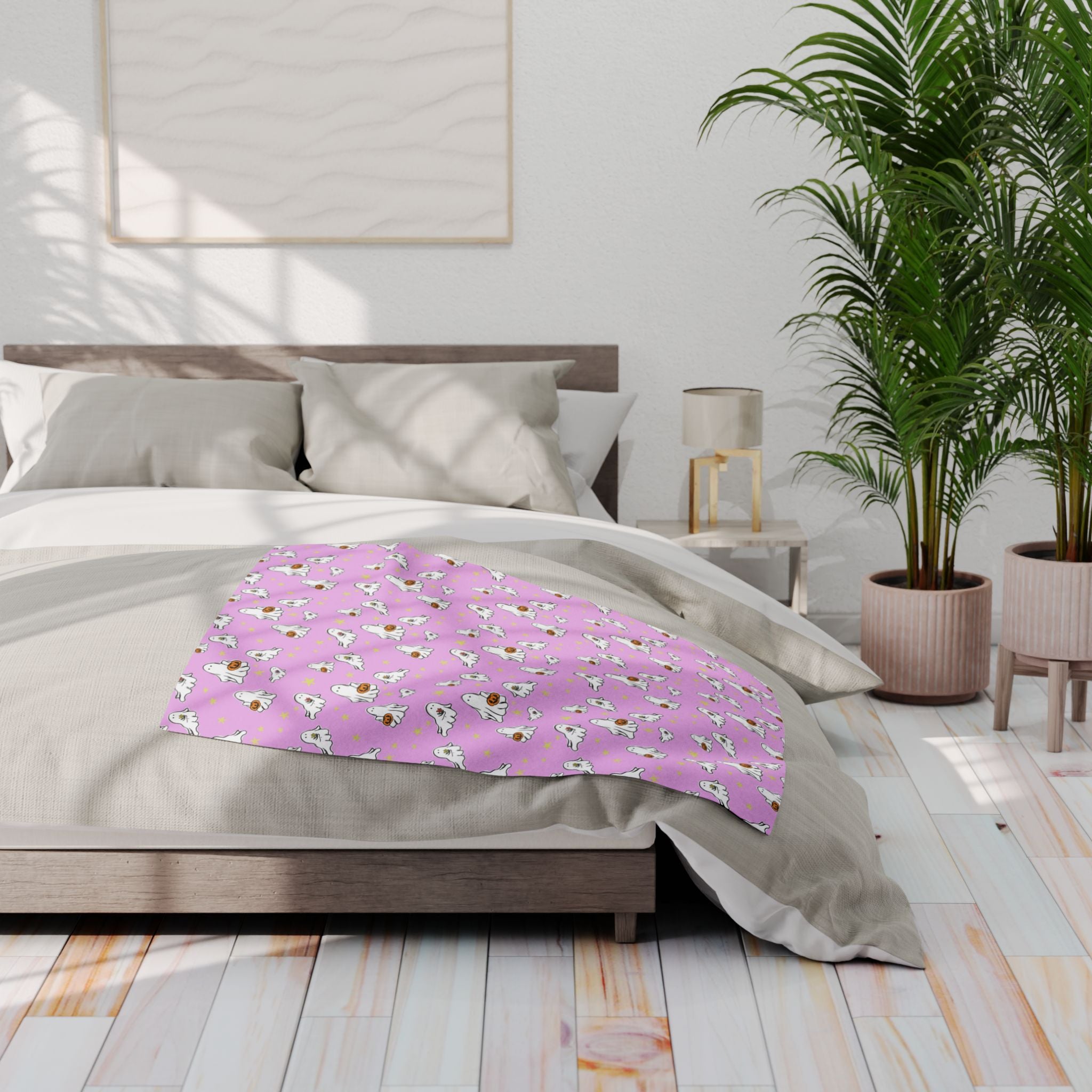 Fleece Blanket Pink Ghost Design