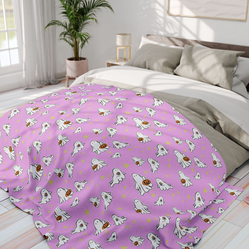 Fleece Blanket Pink Ghost Design