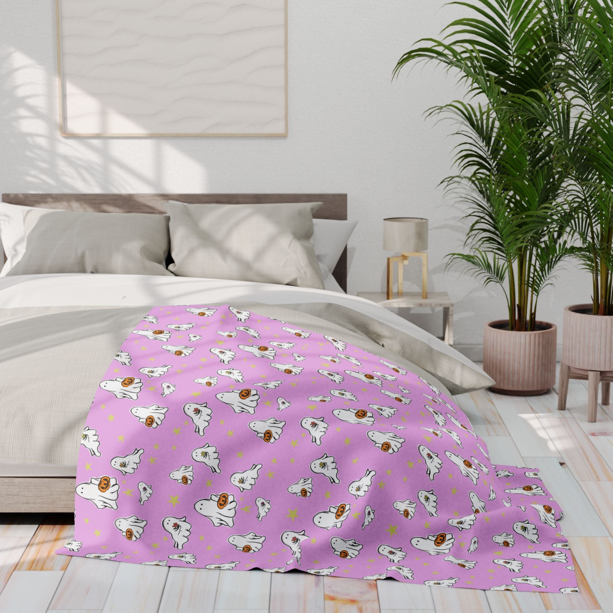 Fleece Blanket Pink Ghost Design